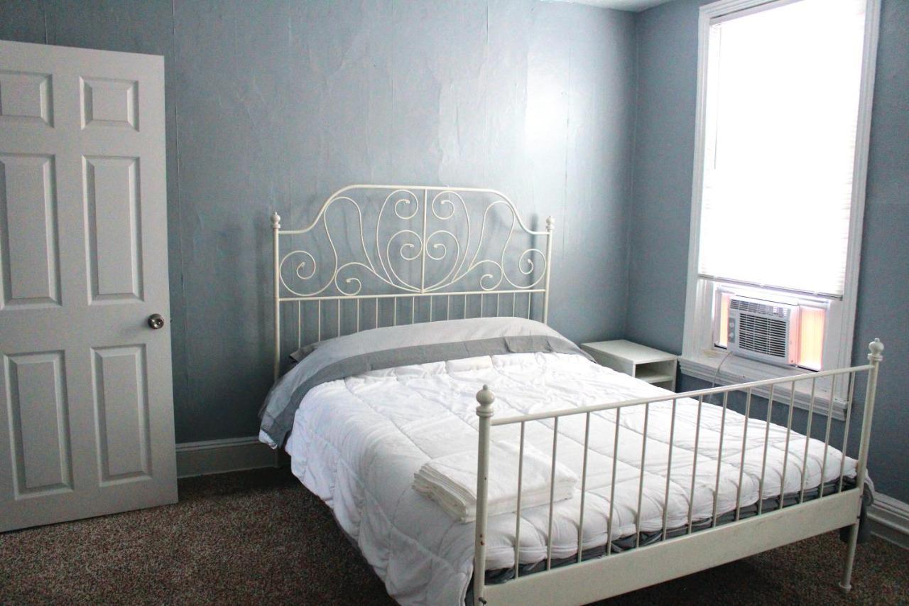 Clover 2900 - Apartment And Rooms With Private Bathroom Near Washington Ave South Philly Philadelphia Buitenkant foto