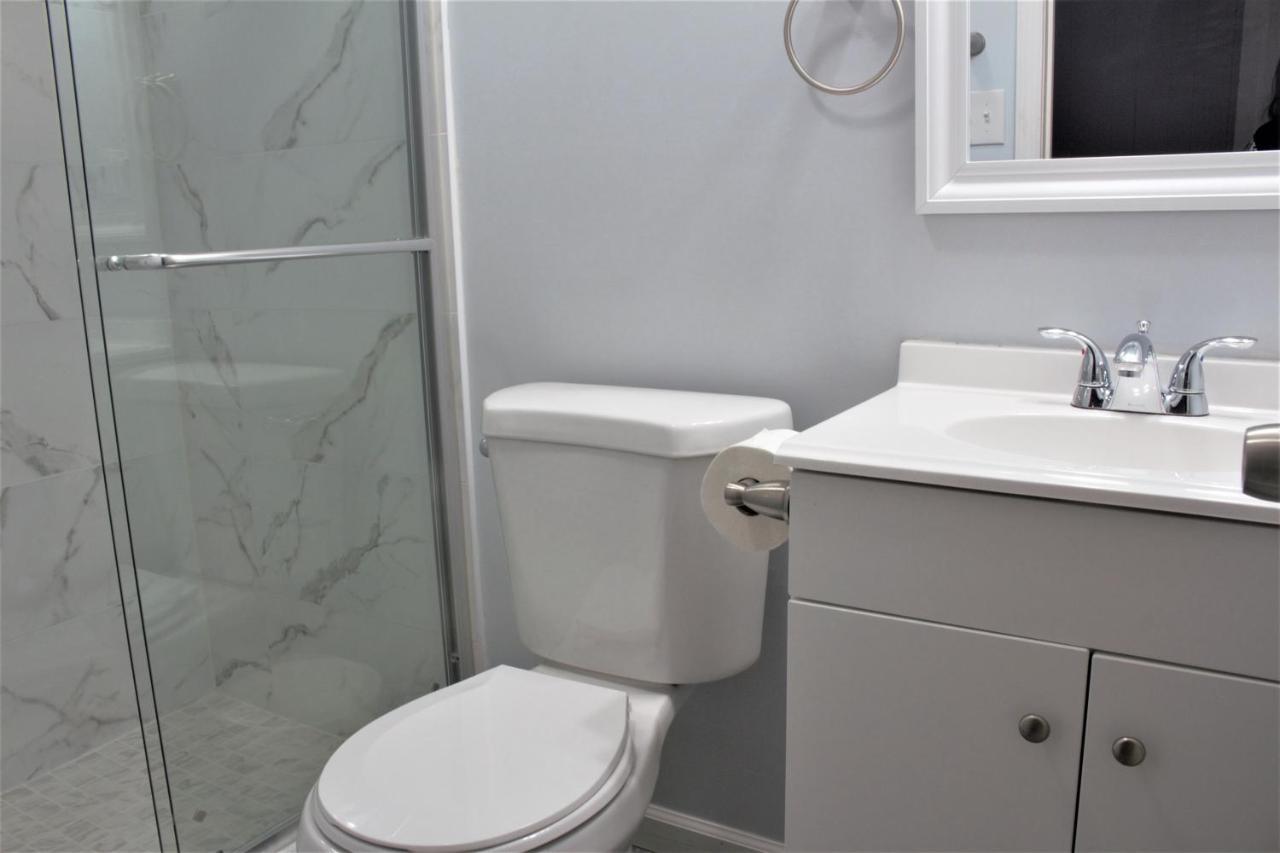 Clover 2900 - Apartment And Rooms With Private Bathroom Near Washington Ave South Philly Philadelphia Buitenkant foto