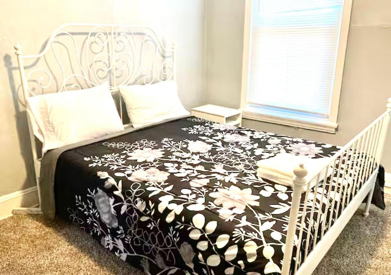 Clover 2900 - Apartment And Rooms With Private Bathroom Near Washington Ave South Philly Philadelphia Buitenkant foto