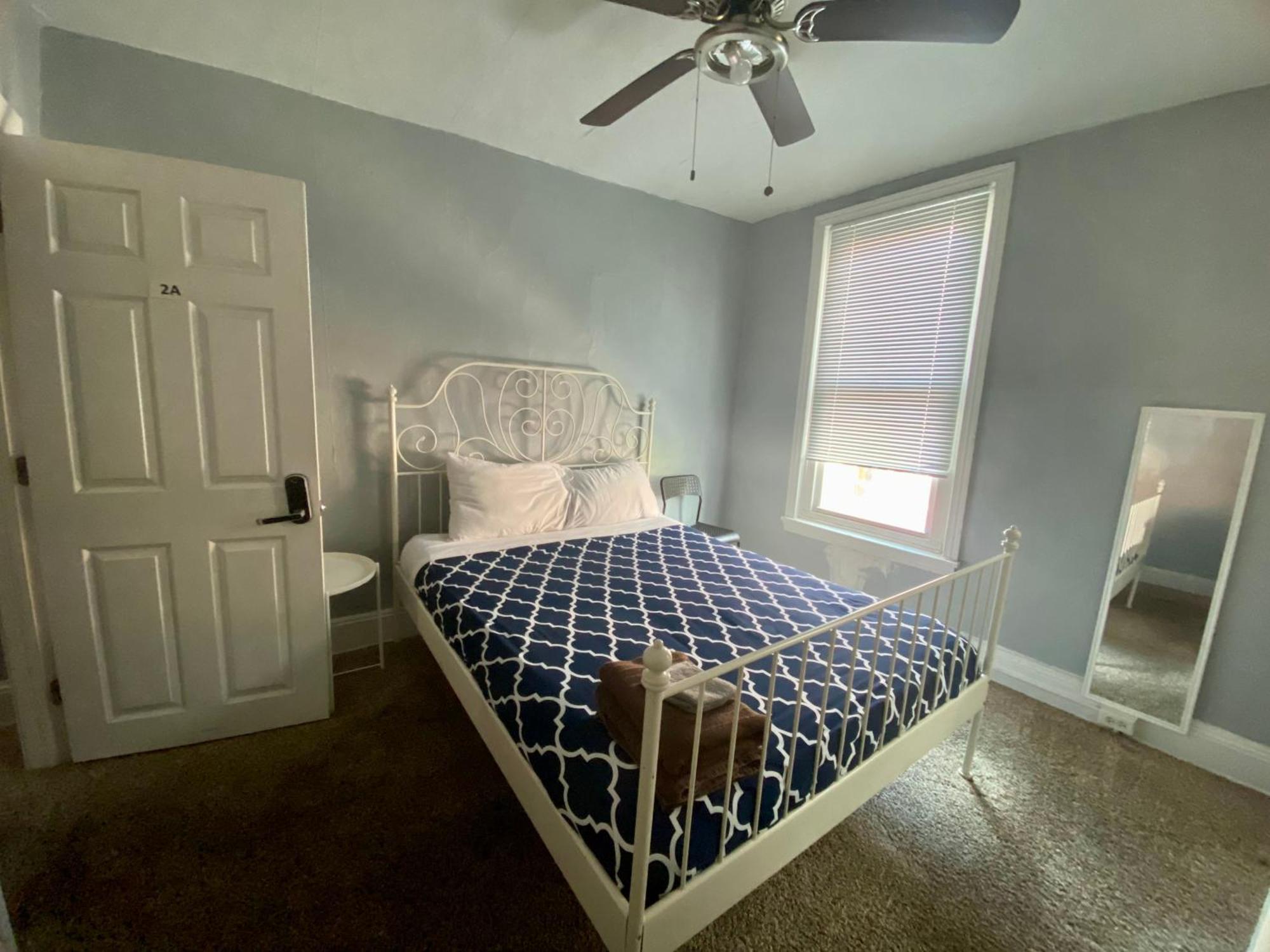 Clover 2900 - Apartment And Rooms With Private Bathroom Near Washington Ave South Philly Philadelphia Buitenkant foto