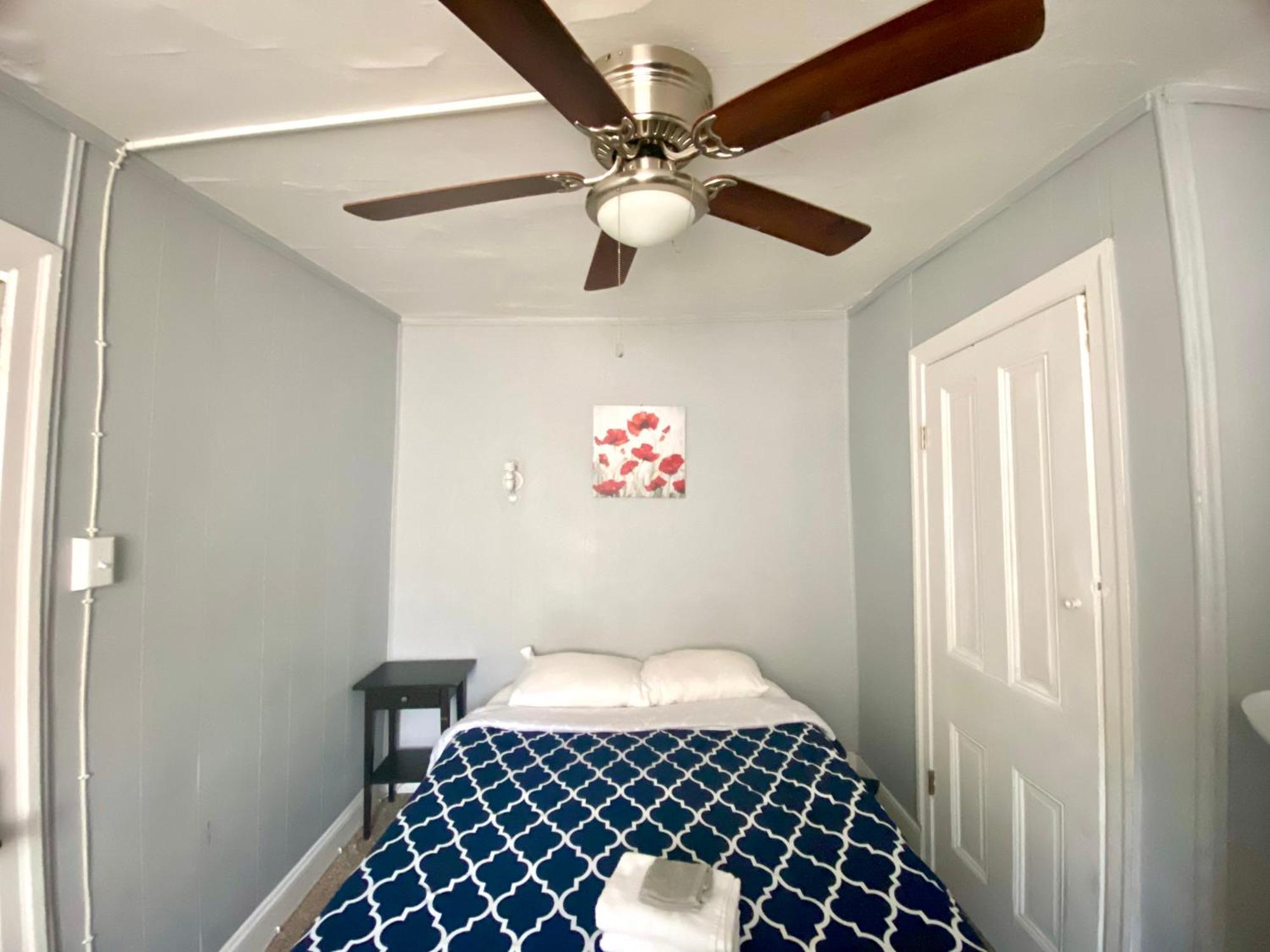 Clover 2900 - Apartment And Rooms With Private Bathroom Near Washington Ave South Philly Philadelphia Kamer foto